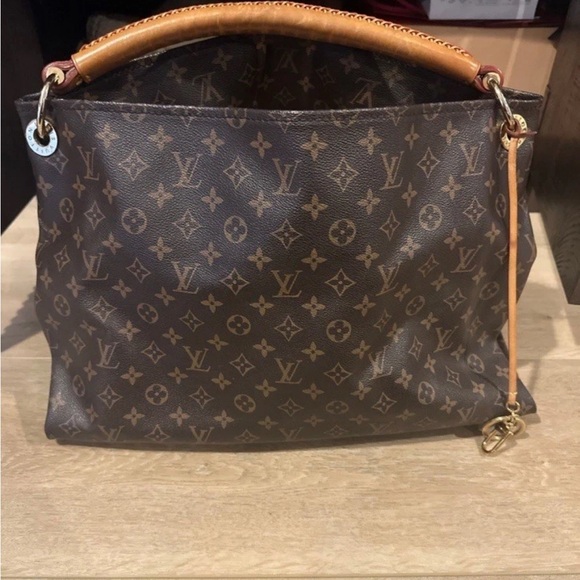 Louis Vuitton Artsy Gm - Picture 1 of 13